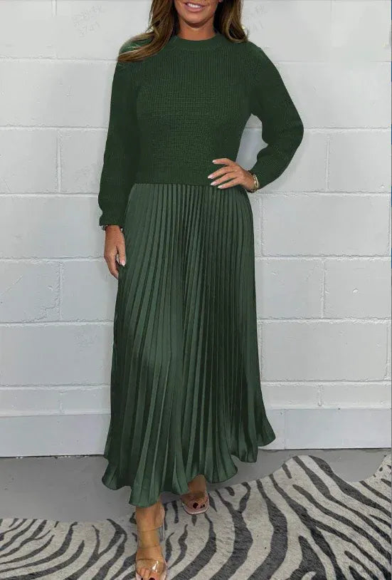 Amélia Luxe™ | Pleated Knit Dress