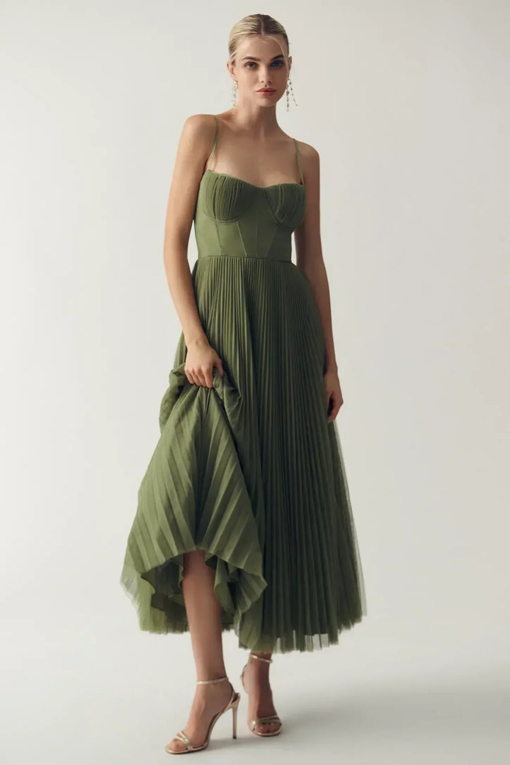 Marina™ | Flowy Pleated Midi Dress